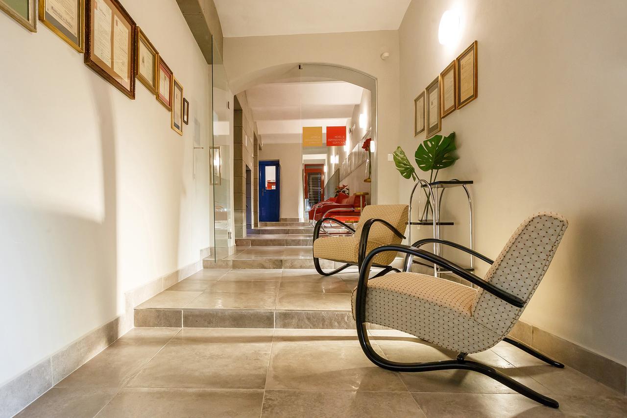 Hotel & Depandance Kopacka Lanškroun Esterno foto
